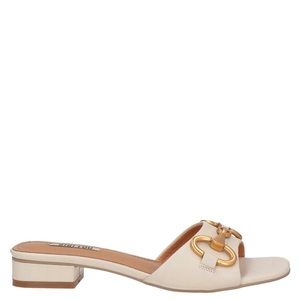 LIKE NEW Bibi Lou beige sandals US7.5/EUR38